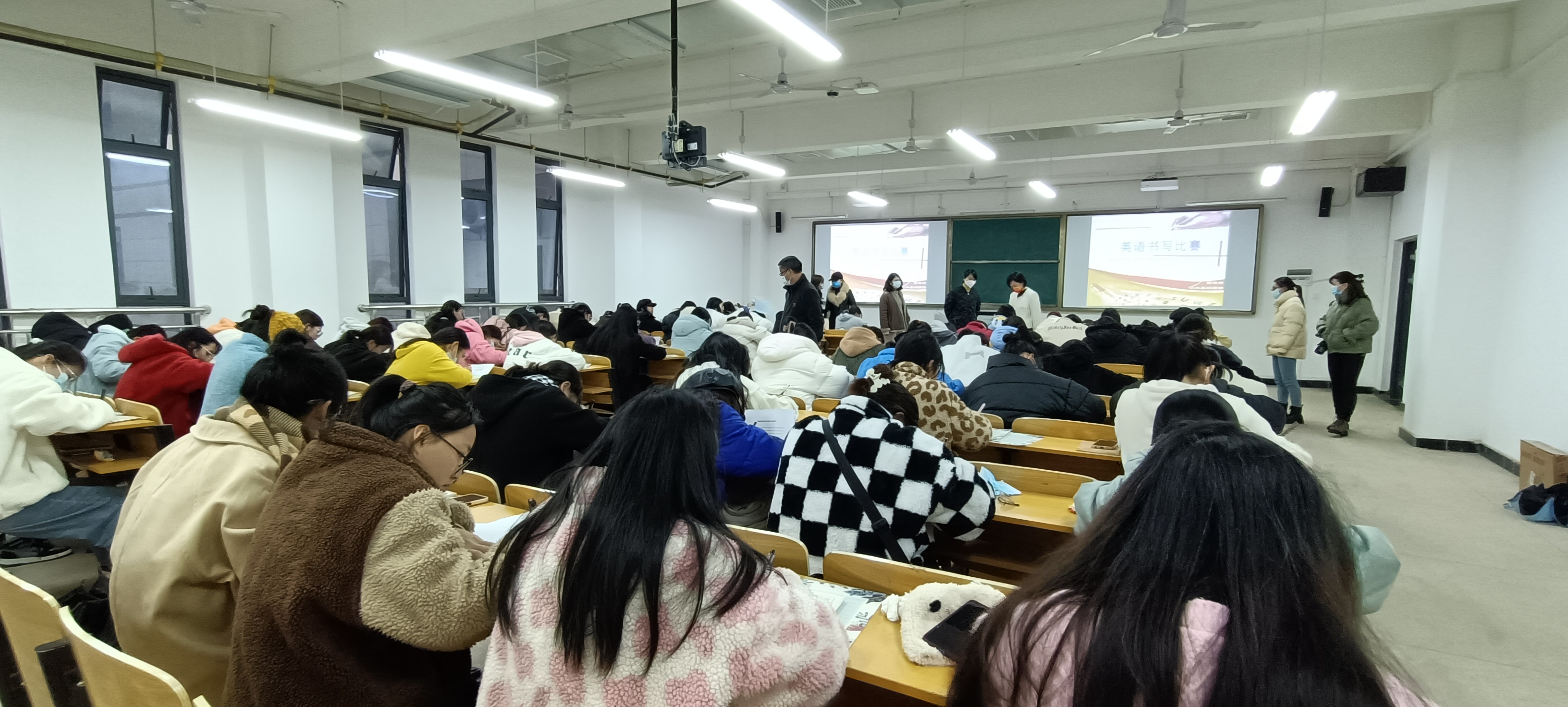 見字如面，“英”你精彩 ---衡陽幼兒師范高等專科學(xué)校舉行第三屆英語書寫大賽活動(dòng)