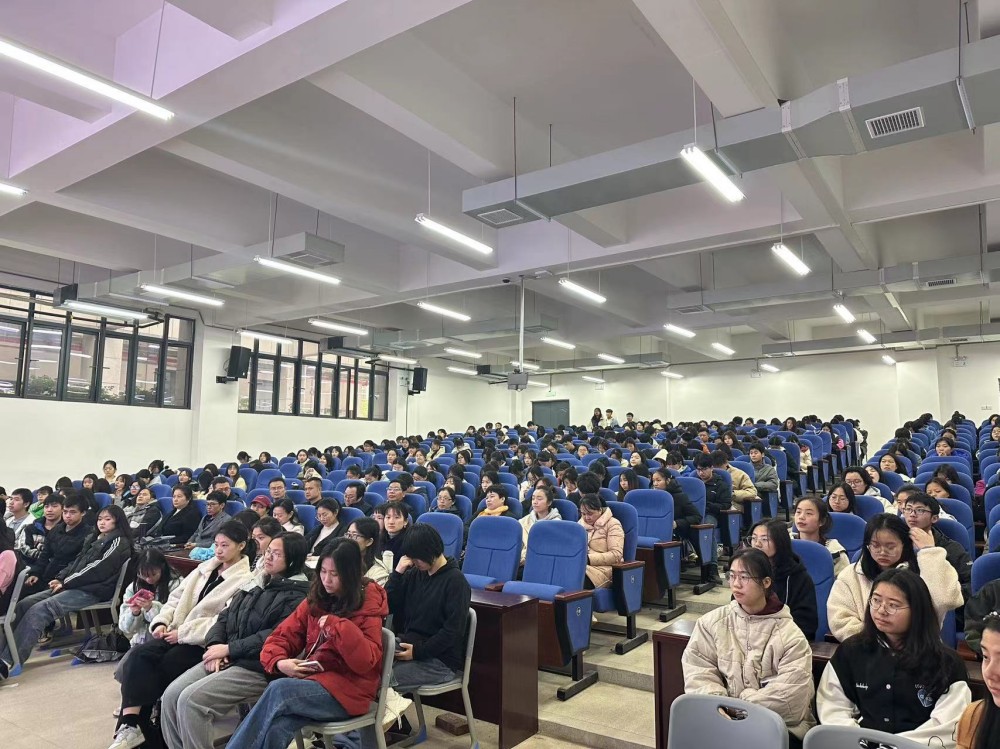 清風(fēng)氣正抓三風(fēng)，比學(xué)趕超傲群雄 ----數(shù)信系舉行三風(fēng)建設(shè)專項(xiàng)整治活動(dòng)動(dòng)員大會(huì)